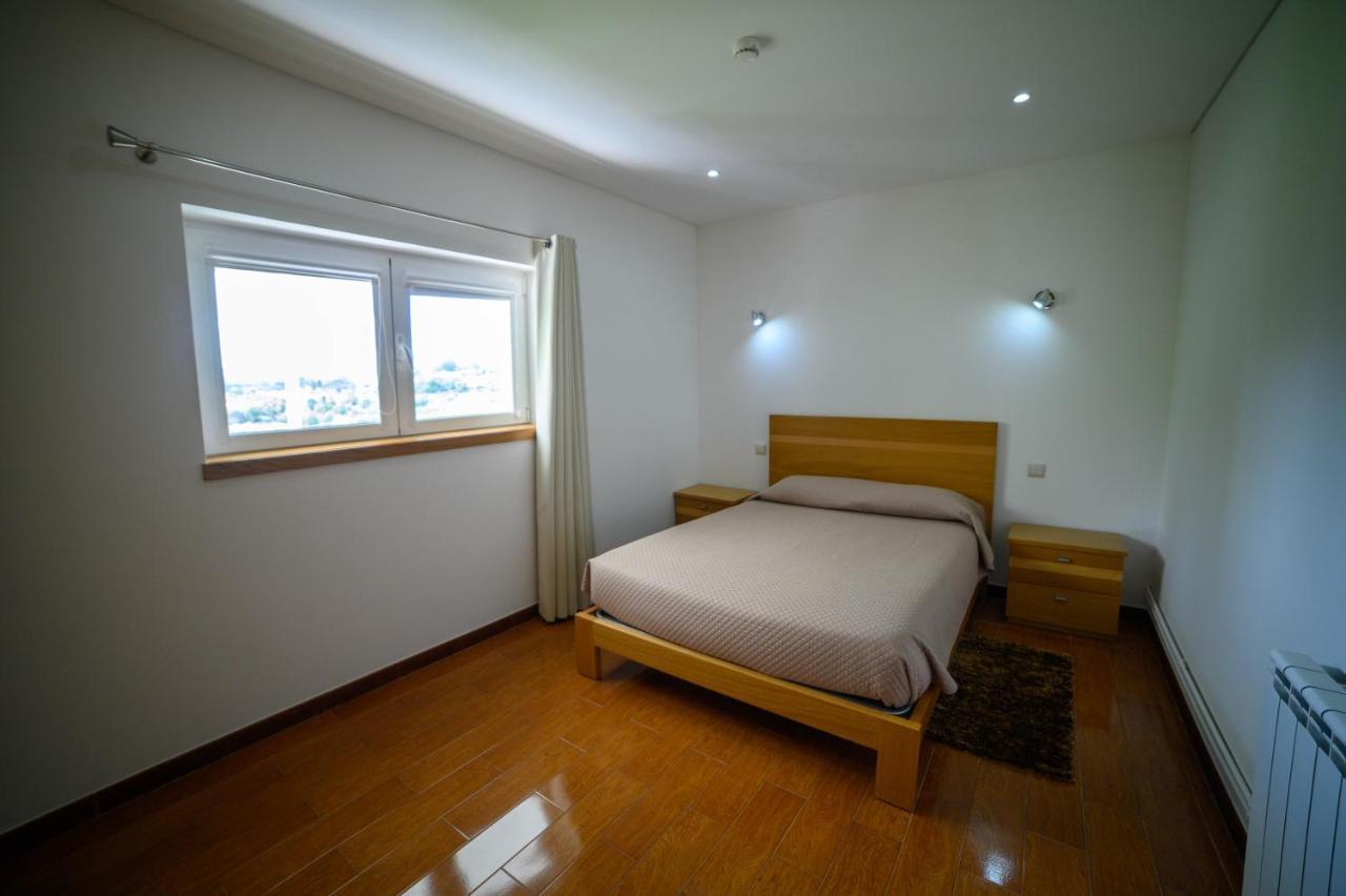 Funileiro, Apartamentos E Quartos Amares Exteriér fotografie